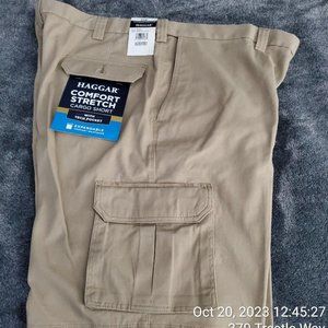 Mens size 40 Haggar Comfort Stretch Shorts   Khaki color